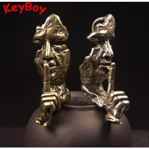 Brass Modern Fashion Abstract Character Silence Thinker Figurine Car Keychain Pendant Vintage Key Chain Hangings Charms Jewelry