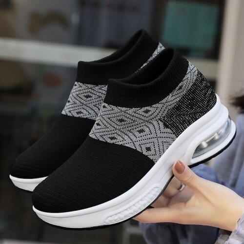 Ladies Comfortable Lightweight Breathable Socks Shoes Cushioning Cushioning Casual Shoes Outdoor Jogging Shoes Student Shoes42