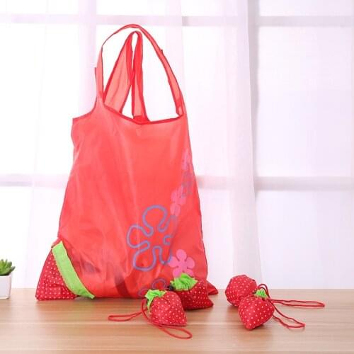 300pcs /lot Creative Reusable Foldable Strawberry Bag Storage Package Grocery Folding Bag lin2809