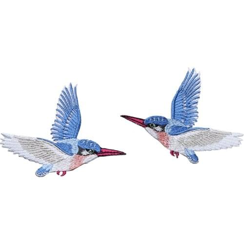A Pair of Flying Kingfisher Symmetrical Cloth Patches Sew on Iron on Embroidery Stickers DIY Patch Clothing Appliqued Badges