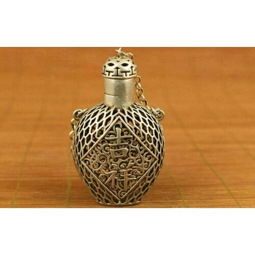 Chinese Old tibet silver hand carved hollow auspicious snuff Bottle box Netsuke