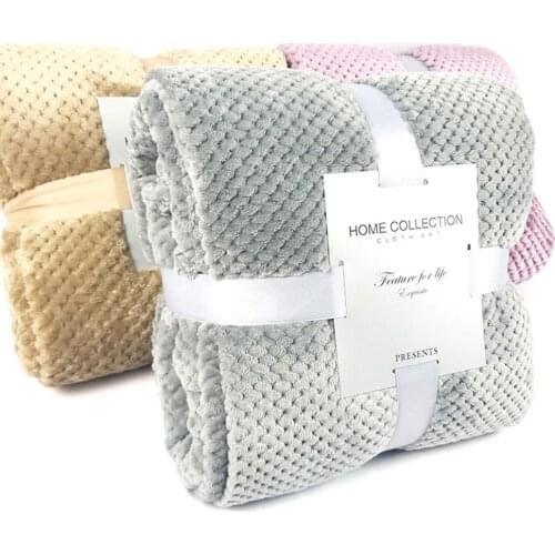 Super Soft Blanket Flannel Aircraft Sofa Use Office Children Blanket Towel Travel Fleece Mesh Portable Car Travel Cover Blanket