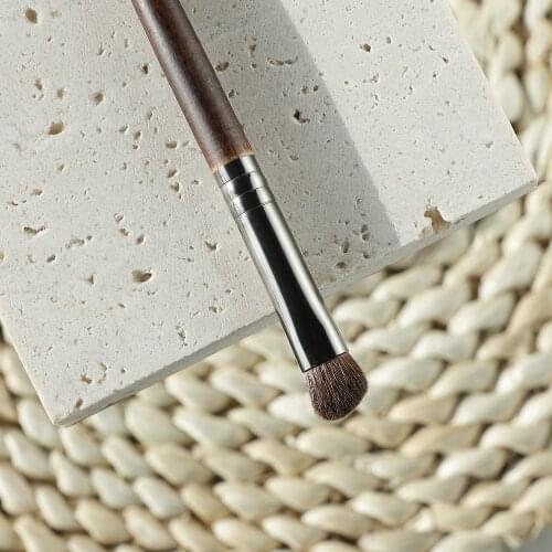 OVW Medium Angled Shading Makeup Brushes for Eye Shadow Blending Contouring Soft Pony Hair Brush Professional Scuplting Tools