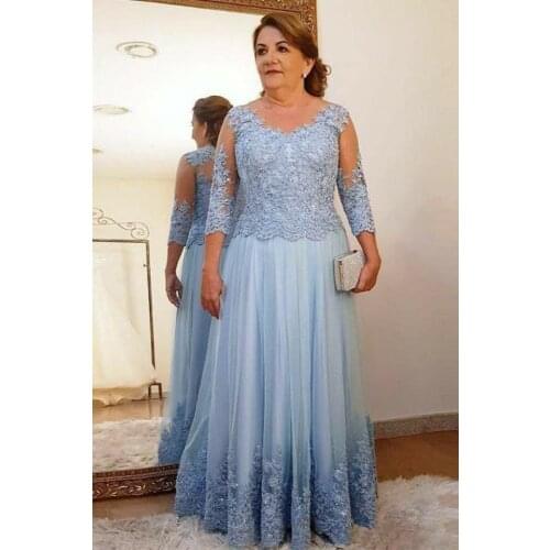 Vintage V-Neck Long Lace Beaded Mother of the Bride Dresses with Sleeves Light Blue Floor Length Wedding Party Dress for Women