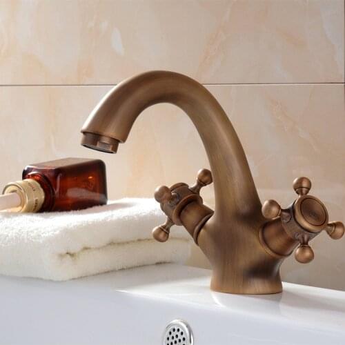 Retro Antique Copper Bathroom Basin Faucet Deck Mounted Sink Mixer Taps Kitchen Bar Double Cross Handle Hot And Cold Water Tap