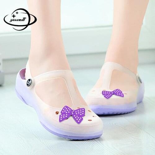 35-39 Womens Mules & Clogs Summer Female Sandals 3cm Flat With Mixed Colors Jelly Beach Slippers Ladies Garden Shoes Hy17