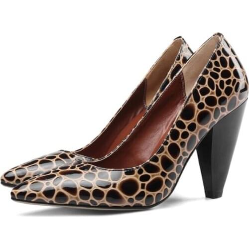 Spike Heel Leopard Pumps Sexy Ladies High Heel Shoes Patent Leather Pointed Toe New Arrivals Comfortable Shoes Fashion Feminine