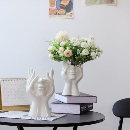 Abstract Human Head Art Ceramic Vase Half Face Flower Arrangement Accessories Character Flower Vase Modern Home Decoration