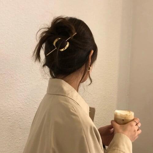 Hot Metal Hair Stick Original Boho Hair Accessories Metal Gold Filled Hollow Shaped Bun Holder Charming Vintage Bun Cage Hairpin