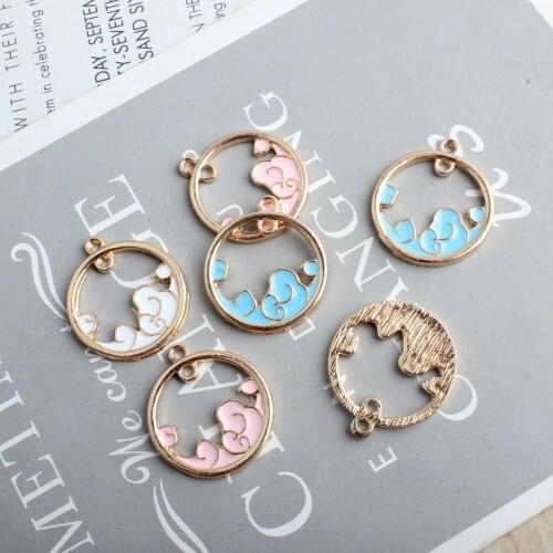 Free shipping 10pcs 20*23mm Hollow Out kawaii Cloud Round Circle Pendant Charms Ornament Accessories Earring Necklace Charm