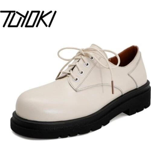 Tuyoki Women Real Leather Flats Round Toe Cross Strap Low Heel Solid Color Classic School Style Ladies Footwear Size 34-39