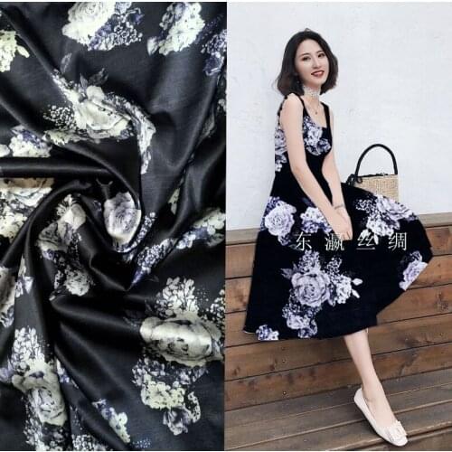 Tissus Spring Summer New 110cm Wide 19 Momme 97% Silk Satin Fabric Stoff Letter Digital Printed Colth for Diy Sewing Dress Sale