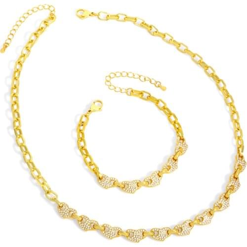 FLOLA Gold Cuban Link Chain Heart Charms Necklace For Women Thick Curb Link Chain Choker Necklace CZ Luxury Jewelry Gifts nkeu89