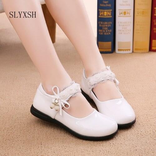 2018 new girls shoes Princess PU patent leather shoes childrens dance shoes flower girl Pearl childrens casual sports shoes
