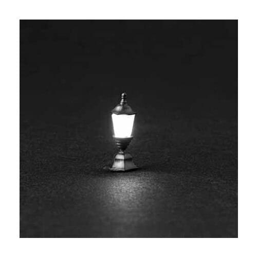 Eshel Electric Parse Garden Lamp 1/50 2Li