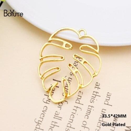 BoYuTe (50 Pieces/Lot) Metal Alloy 33.5*42MM Hollow Out Leaf Pendant Charms for Jewelry Making 3 Colors