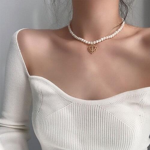 17KM Korean Heart Pearl Necklace for Women Vintage Statement Pearl Choker Necklaces Elegant Wedding Collar Jewelry