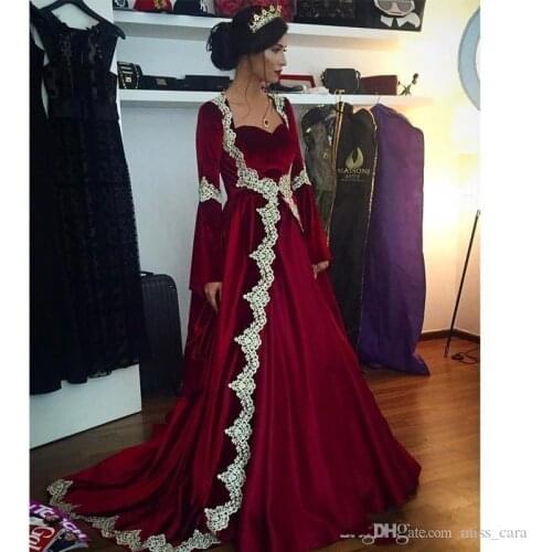 Real Photo Arabic Burgundy Velvet Formal Evening Dresses Lace Appliques Long Sleeves Caftan Dubai Prom Gowns Muslim Party Dress