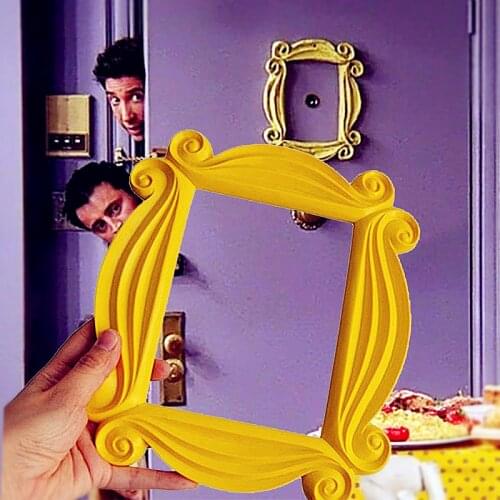 2021 TV Series Friends Handmade Monica Door Frame Wood Yellow Photo Frames Collectible Home Decor Collection Cosplay Gift