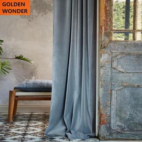 GOLDEN WONDER Curtains In The Bedroom On The Window