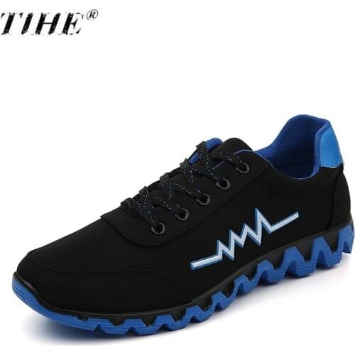 2018 Mens Vulcanized Shoes New Youth Men Canvas Low Shoes Non-slip Breathable Lace-up Rubber Shoes Casual Calzado De Hombre