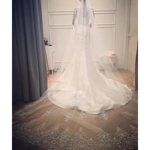 2021 Bling 3/4/5 Meter Bridal Veil Sparkly Lace White Ivory Champagne Long Cathedral Sequined Wedding Veil With Comb Accessories