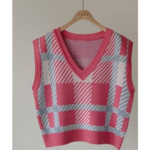 Spring and autumn fashion new short knit vest womens outer wear versatile sleeveless v-neck striped pullover casual top