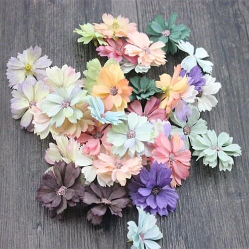 Hot 50Pcs Of 4.5 cm Daisy Flower Mini Silk Artificial Flowers Head DIY For Home Wedding Wreath Headdress Photo Frame