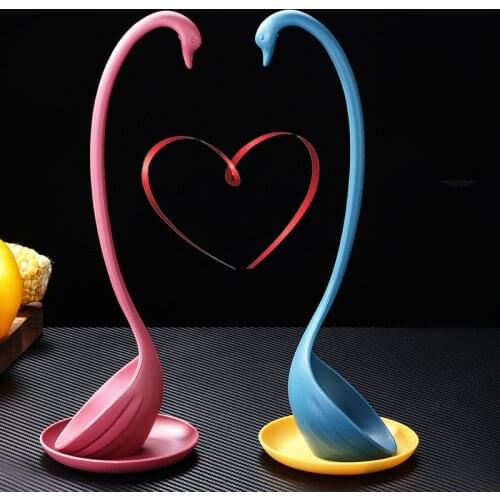Swan Shaped Long Handle Soup Spoon Creative Stand Up Swan Wheat Straw Kitchen Spoon With Tray Holder