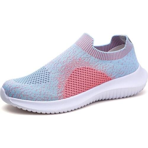 Flat-bottomed Casual Womens Soft-soled Breathable And Comfortable Casual Jogging Shoes 2021 Summer New Style