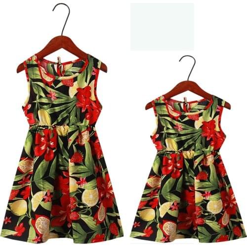 2021 Brilliant Red Floral Summer Mom and Daughter Matching Clothes Family Holiday Off-shoulder Dresses Mommy and Me Clothing