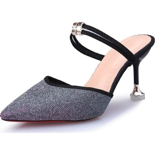 Vanny Love Shoes With Medium Heels