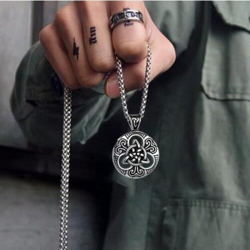 Vintage Retro Viking pendant Necklace Men celtic Irish Knot Round Collar Punk Hip Hop Stainless Steel neck chain Fashion Jewelry