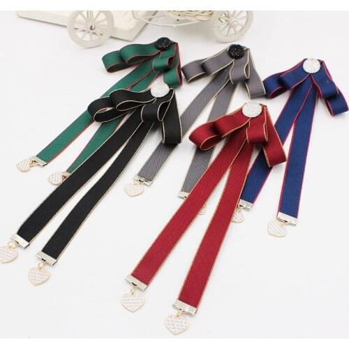 Elegant Women Shirt Striped Ribbon Bow Tie Cravat Lady Girl Bead Wedding Party Alloy Bling Rhinestone Pins Necktie Chic Bowtie