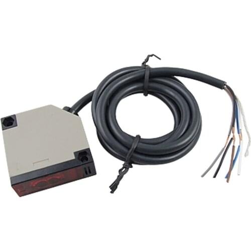 E3JK-R4M12 Retroreflective Photoelectric Switch Sensor w Reflector