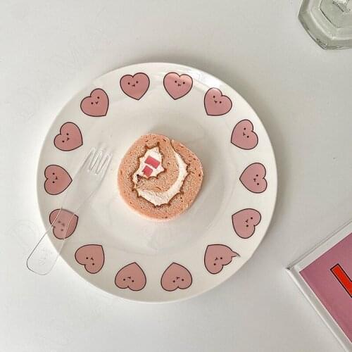 European Ceramic Plate Cute Painted Love Decor Fruit Salad Plates Afternoon Tea Desktop Cake Organizer Home Kitchen Tableware