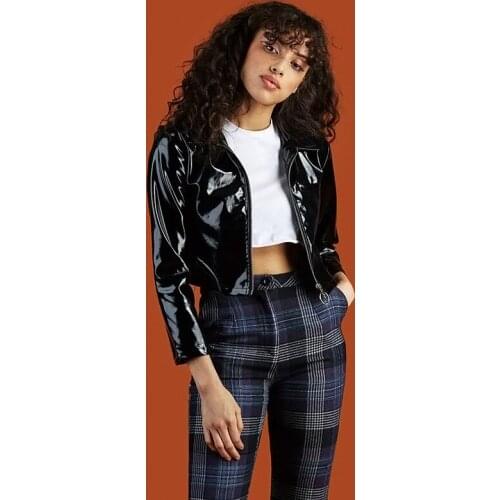 Retro Jacket Women Patent Leather Round Zipper-up Bright Black Short Vintage Leather Stylish GirlsTurn-down Collar Streetwear