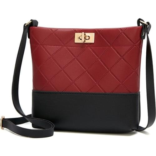 2021 Womens Square Fashion Versatile Messager Crossbody Bag Small Famous Design Rhombic Shoulder Hobo Bag Fashion Phone Handbag