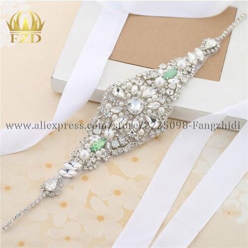 30pieces)Wholesale Handmade Hot Fix Crystal Sew On Pearls and Opal Bridal Sliver Rhinestone Applique for Wedding Sash and Belt