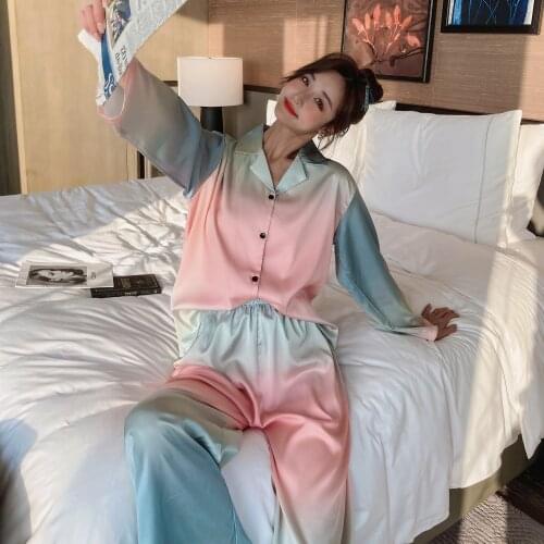 Snow and ice silk Pajama Set Loose Version Women Sleepwear Lapel Spring Nighty Imitated Silk Fabric Plus Size Sexy Sleepwear