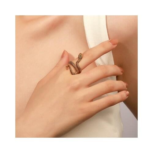 Fashion Retro Exaggerated Snake Ring Women Men Punk Snake-Shaped Gold Color Open Adjustable Ring Trend Jewelry Gift