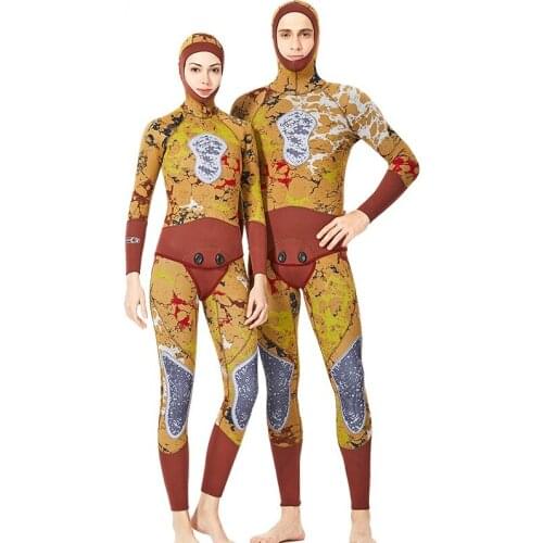 3MM Camouflage Wetsuit Men Diving Suit with Cap Keep Warm Winter Neoprene Triathlon Swimsuit Women Wetsuit Snorkeling Wetsuit