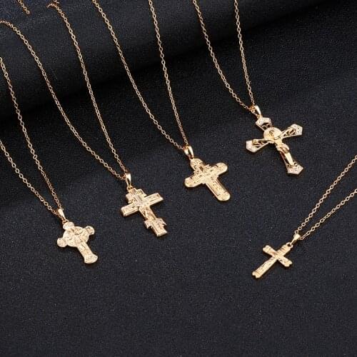 2020 New Stainless Steel Cross Pendant Necklace For Man Women Lovers Gold Color Chain Small Cross Religious Jewelry
