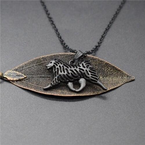 4 Colors New Standing Samoyed Charm Necklace Trendy Metal Dog Jewellery Samoyed Pendant Necklace Women