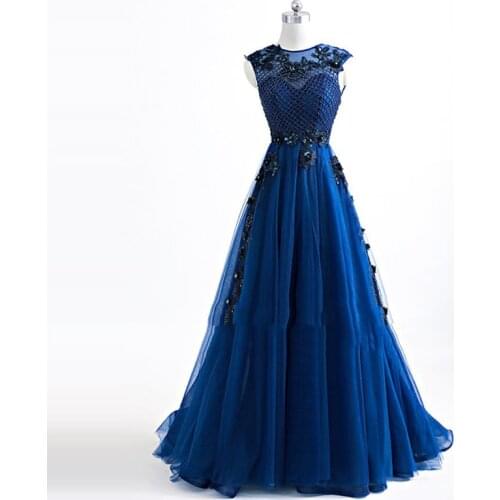 Grace Evening Dresses O-Neck Lace Appliques Formal Party Gowns Sleeveless A-LINE Sweep Train Evening Gowns for Women