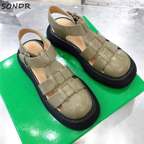Fashion Women Thick Sole Flat Gladiator Sandals Genuine Leather T Strap Roman Sandals Platform Buckle Strap Casual Shoes Woman