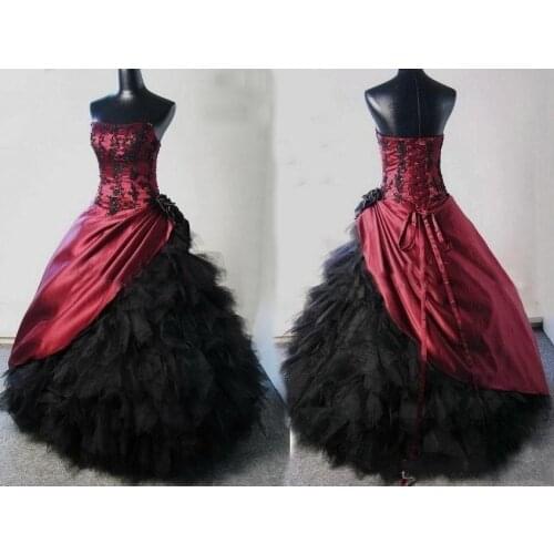 Victorian Gothic Wedding Dress 2021 Ball Gown Tulle Appliques Strapless Tiered Ruffles Lace Up Back Burgundy Black Bride Dresses
