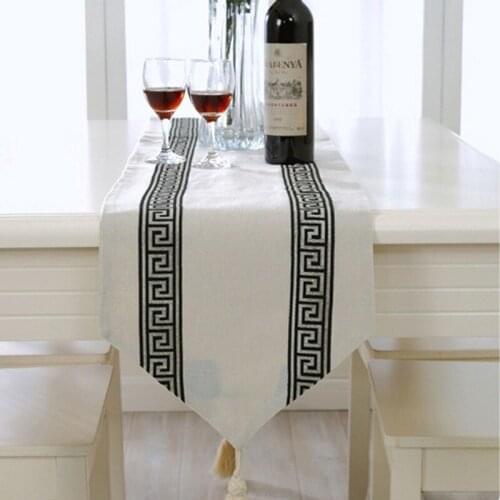 New Luxury Table Runner with Tassels for Dining Coffee Table Cloth Flag Porch Black White Party Christmas Decoration
