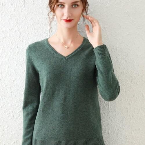 2021 autumn winter warm soft knit sweater womens pullovers Korean v-neck sweater women v-neck bottoming shirt loose pullovers