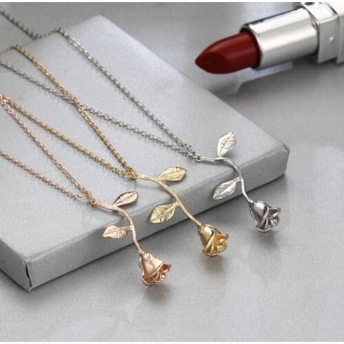Gift for Girlfriend Elegant Flower Shape Personality Sweet Exquisite High Quality Necklace Wedding Souvenir Party Favor